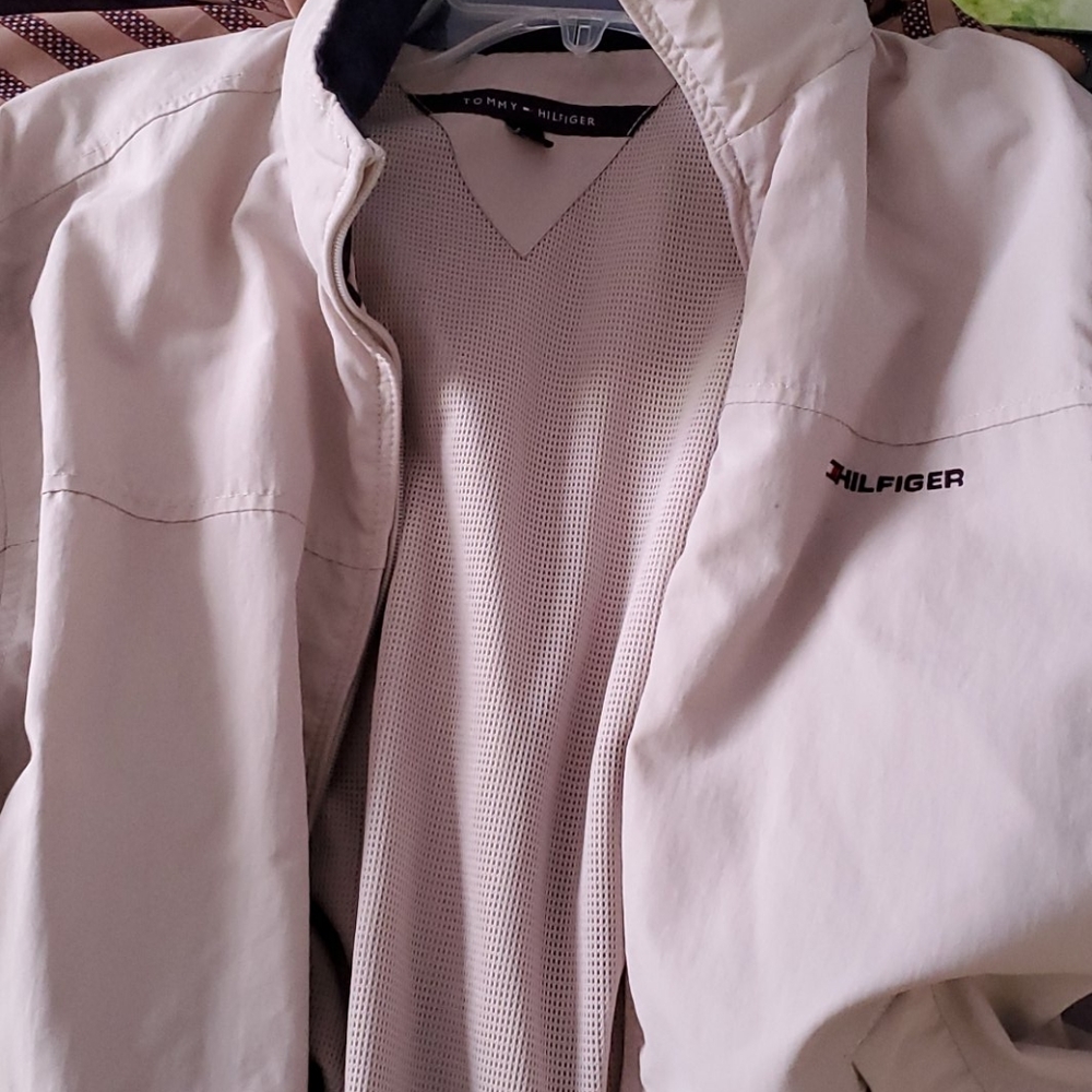 Tommy Hilfiger Windbreaker - Picture 3 of 3